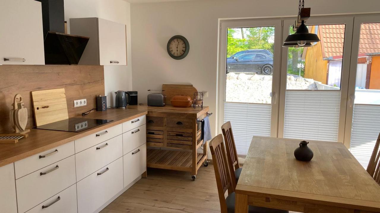 Kloenhuesing Leilighet Altefähr Eksteriør bilde